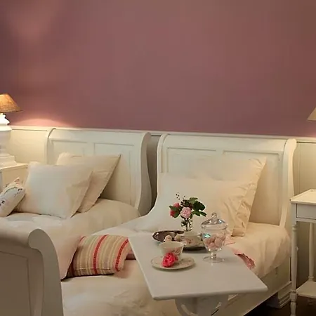 Oda ve Kahvaltı Rose Dobroszyce